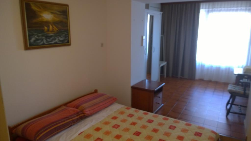 Apartment Sincic Novigrad  Phòng bức ảnh